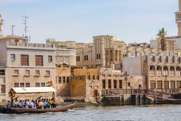 Private historical Dubai walking tour with GoSands