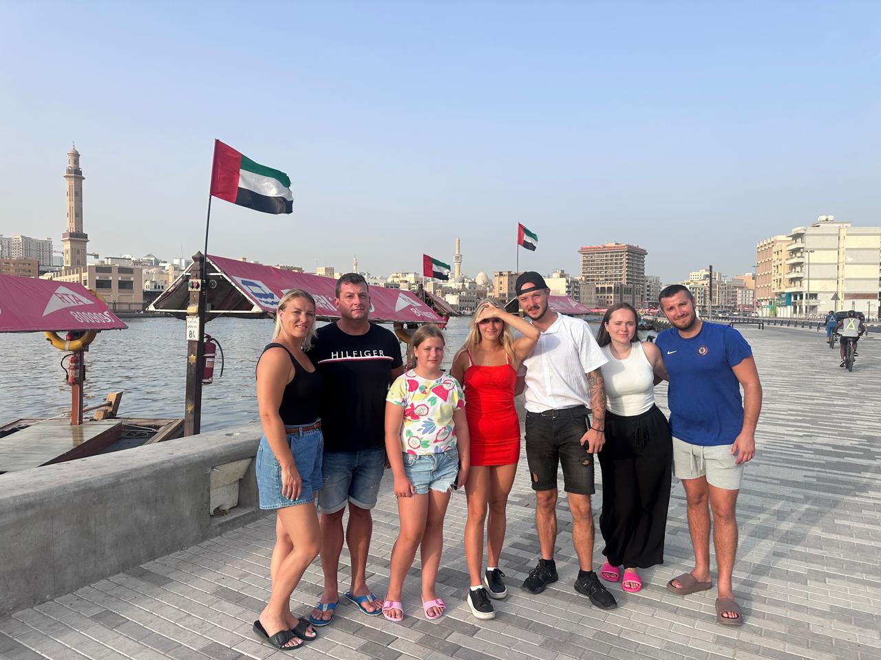 Dubai Layover in 4–8 Hours (2025) — Exact Itineraries from DXB + Visa & Timing Checklist